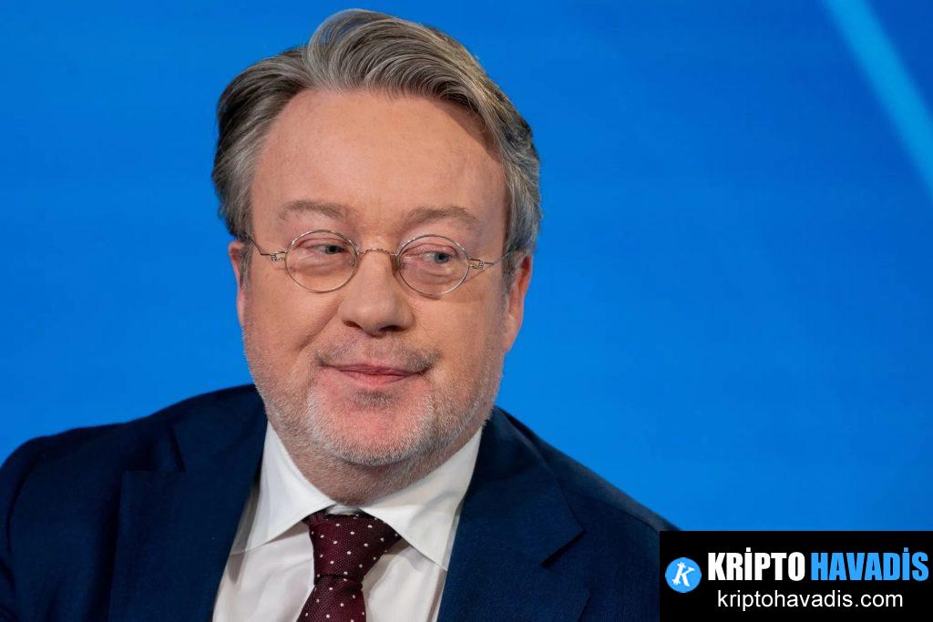 Çokuluslu Düzenleyici Ayak Sesleri ve ESMA Denetimi